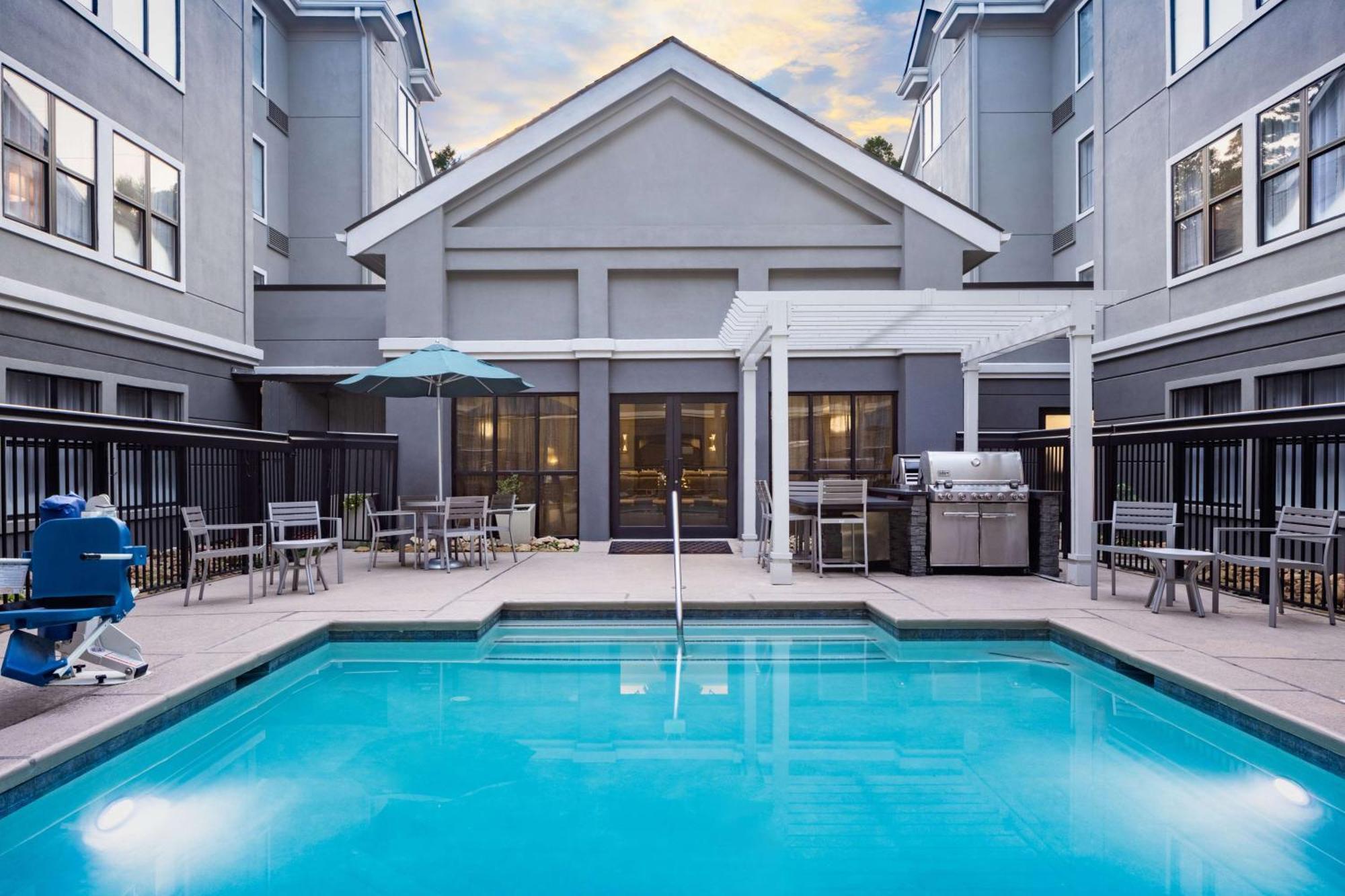 Homewood Suites By Hilton Atlanta Lenox Buckhead Exteriér fotografie