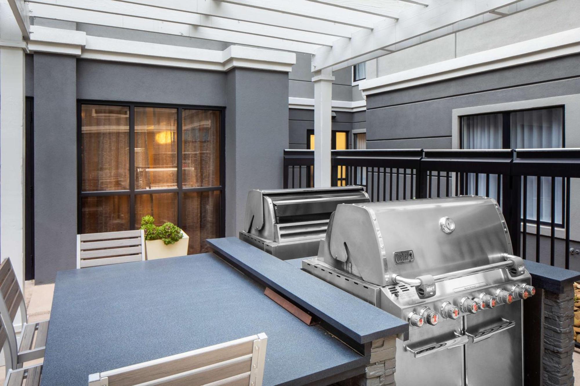Homewood Suites By Hilton Atlanta Lenox Buckhead Exteriér fotografie
